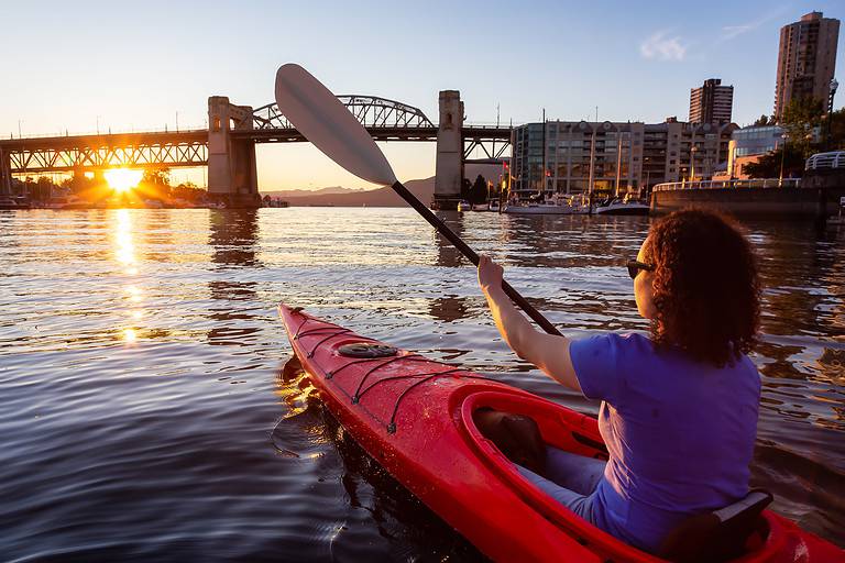 What to Know about Urban Kayaking